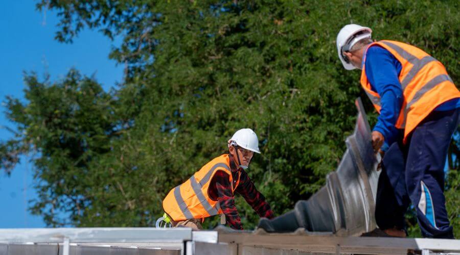 Expert Emergency Roof Repairs services in Quincy, MA